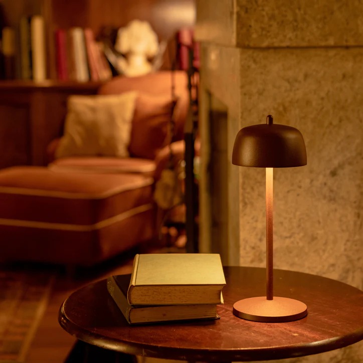O que torna uma luminária ZAFFERANO diferente? Design com propósito para o seu quarto