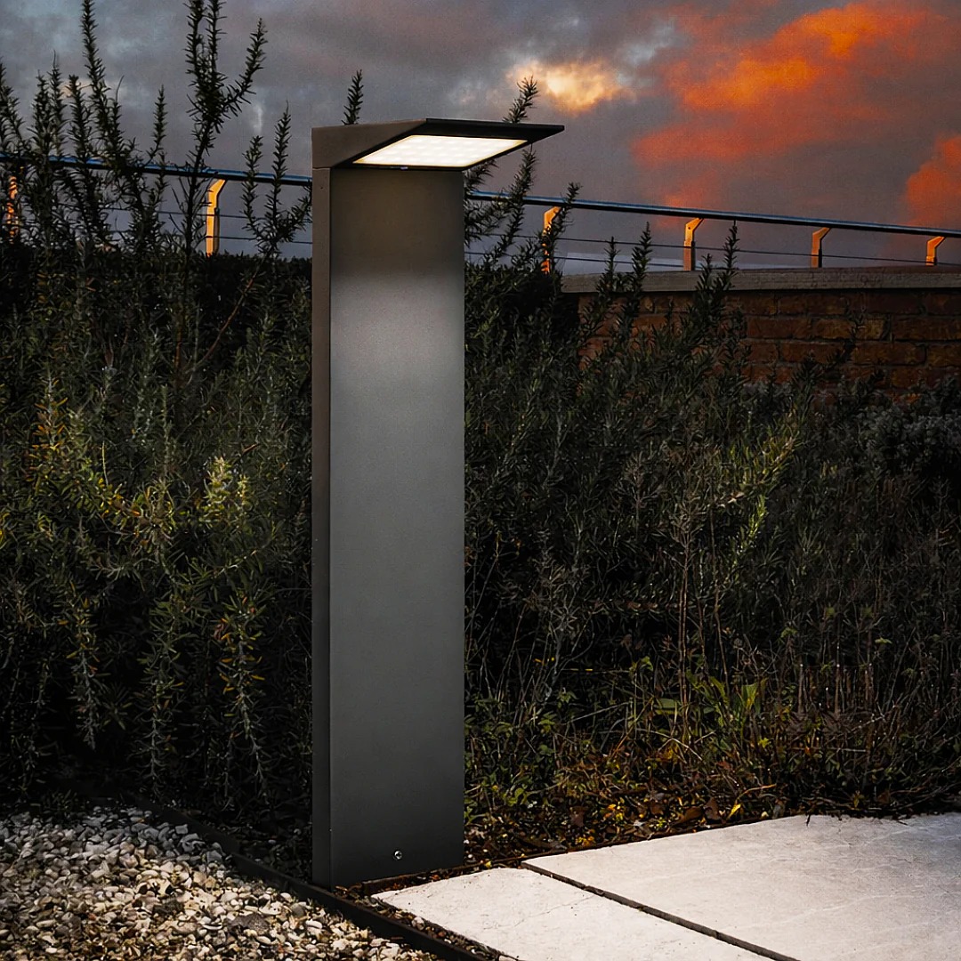 Levando Conforto e Estilo ao Seu Jardim com a Luminária Externa Solar