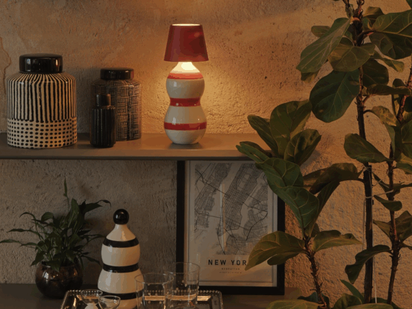 Elementos de Decoração: A Versatilidade da Garrafa de Cerâmica